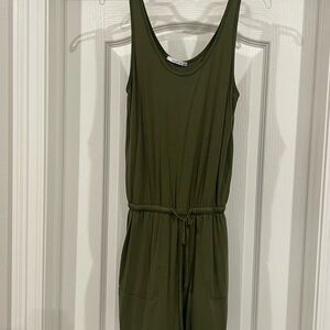 ReoRia Forest Green Sleeveless Romper - Super Soft and Comfy!